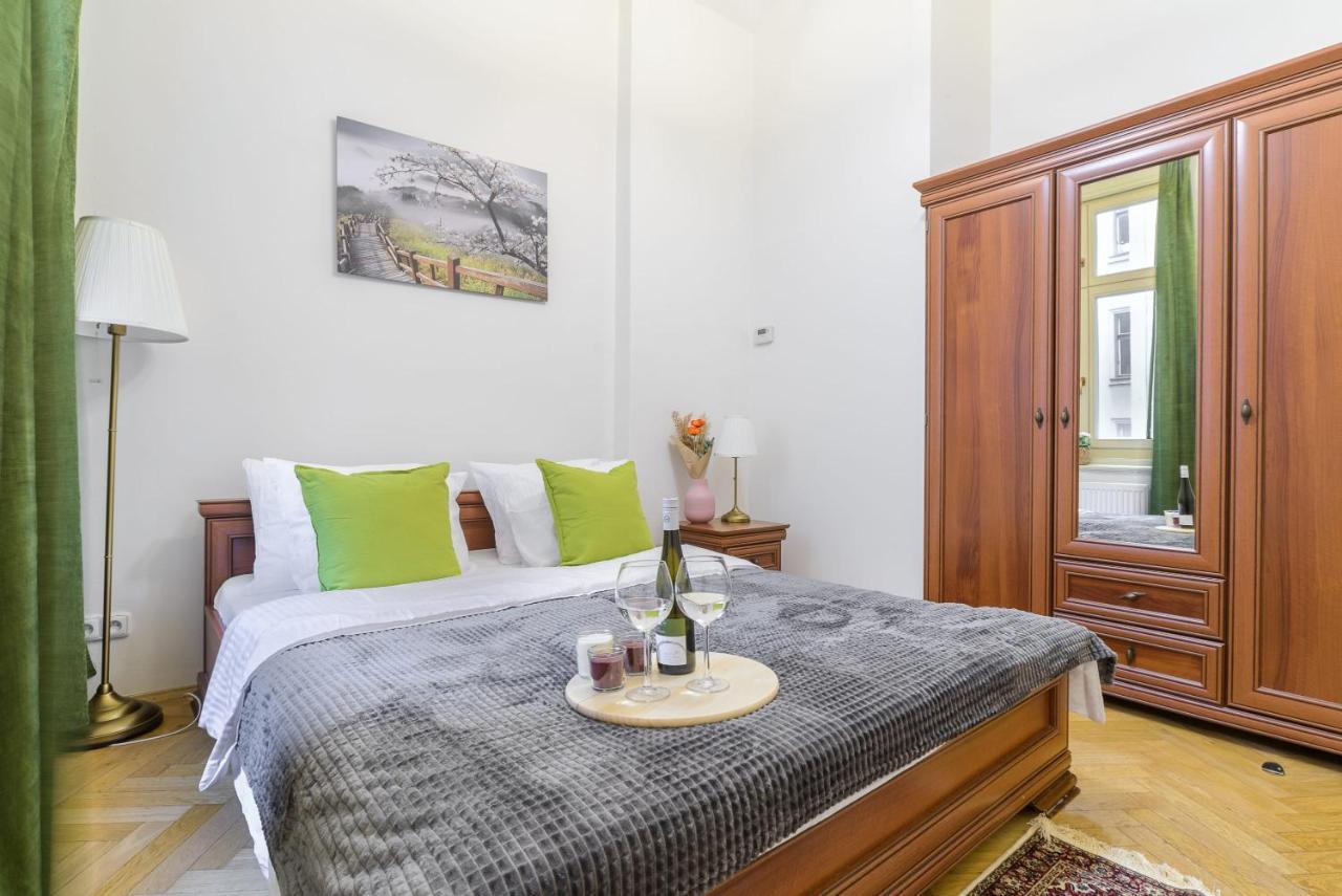 Cozy Apartment Near Stefanikuv Most Praha Eksteriør bilde