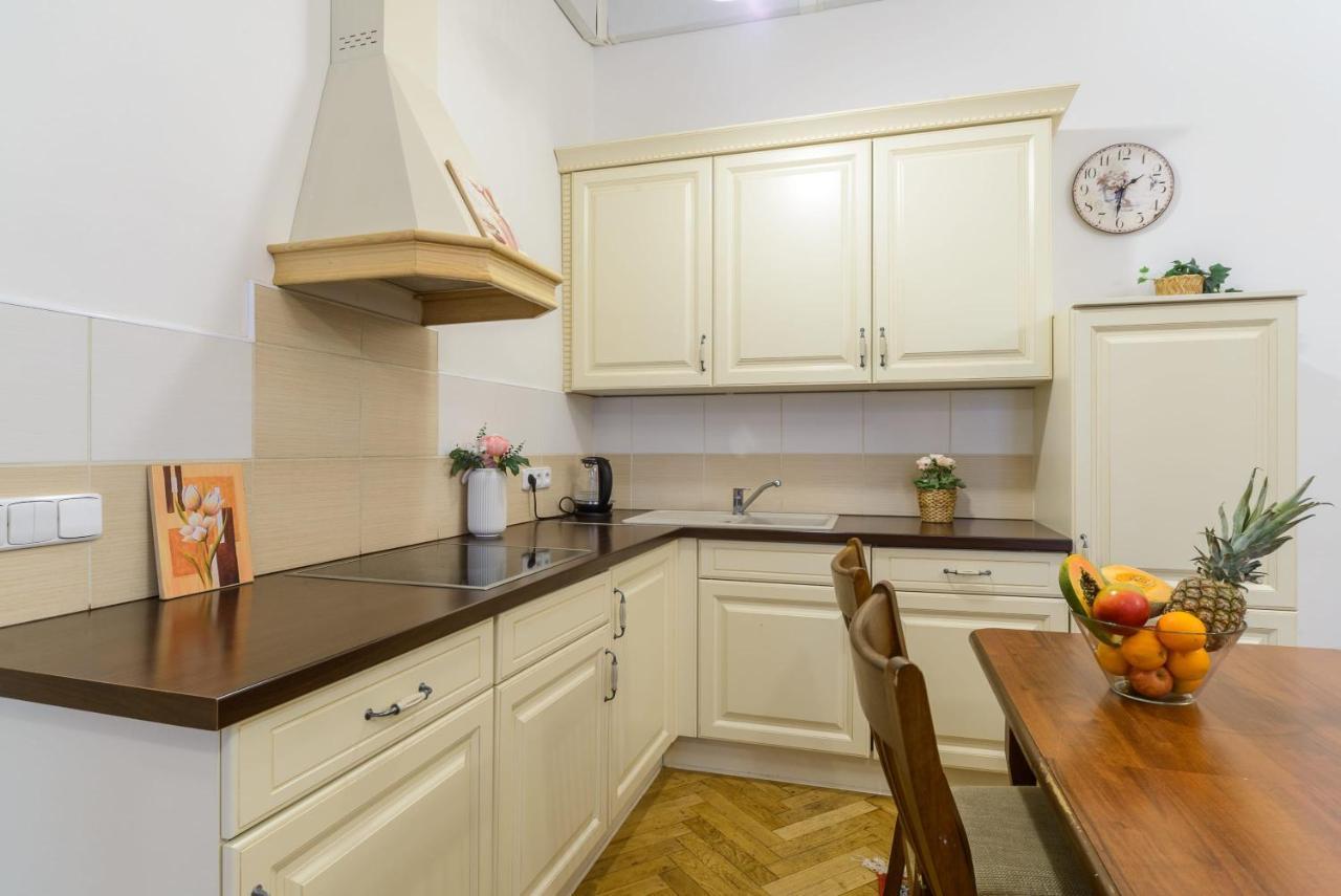 Cozy Apartment Near Stefanikuv Most Praha Eksteriør bilde