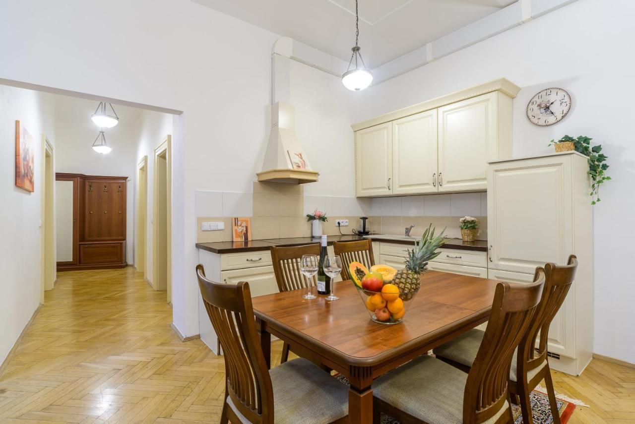 Cozy Apartment Near Stefanikuv Most Praha Eksteriør bilde